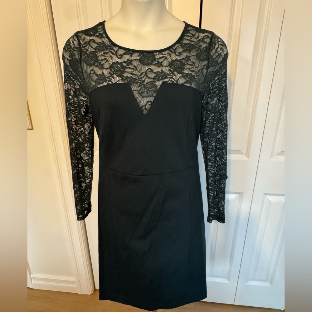 Dark Green Dress with Lace
